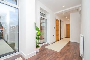 Photo 24- click for photo gallery